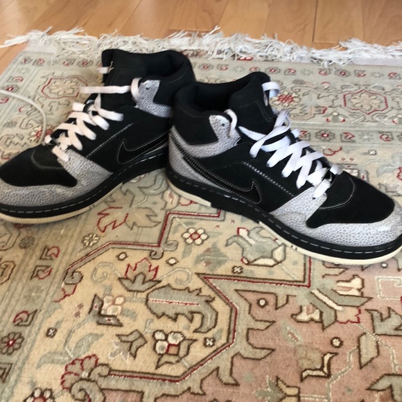 Nike Prestige Snakeskin High Top Black/Grey - Picture 5 of 8